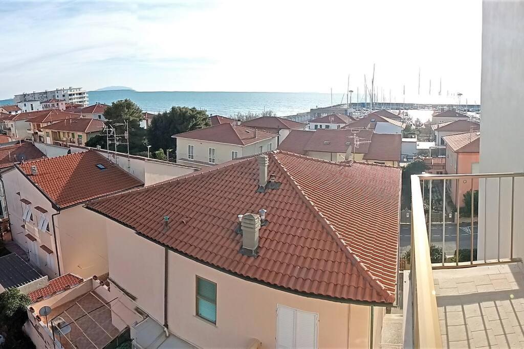 Appartamento A 50 Mt Dal Mare Rosignano Solvay Bagian luar foto