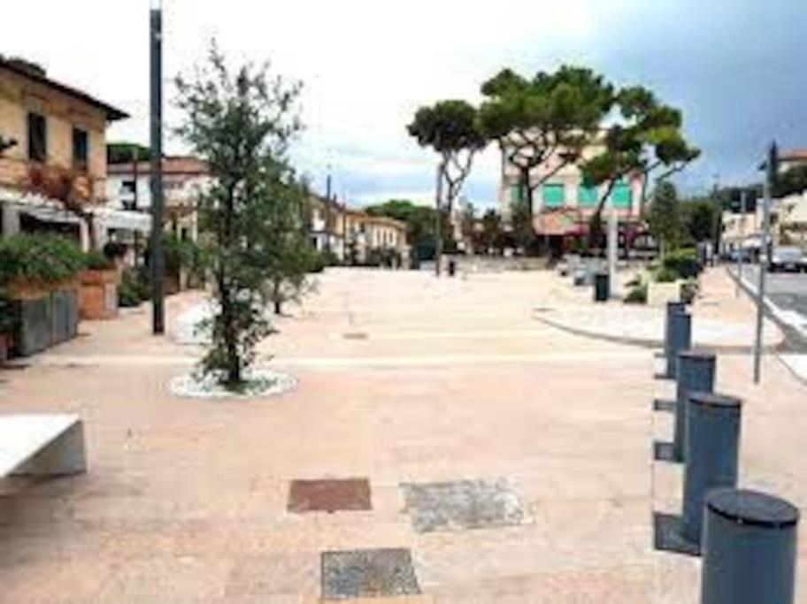 Appartamento A 50 Mt Dal Mare Rosignano Solvay Bagian luar foto