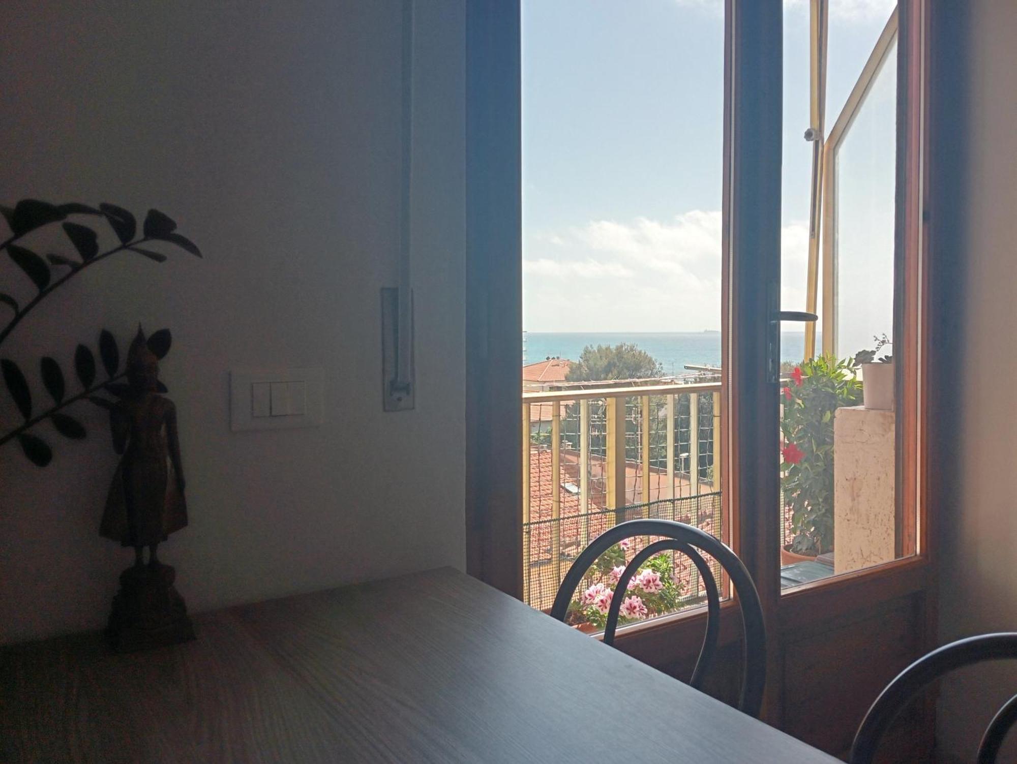 Appartamento A 50 Mt Dal Mare Rosignano Solvay Bagian luar foto